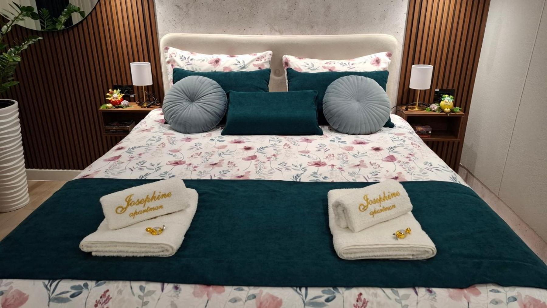 Josephine Apartment Суботиця Екстер'єр фото